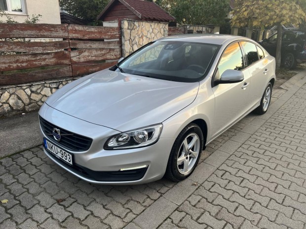 Volvo S60 2.0 D [D4] Kinetic M.o-i.Vgig Szervi...